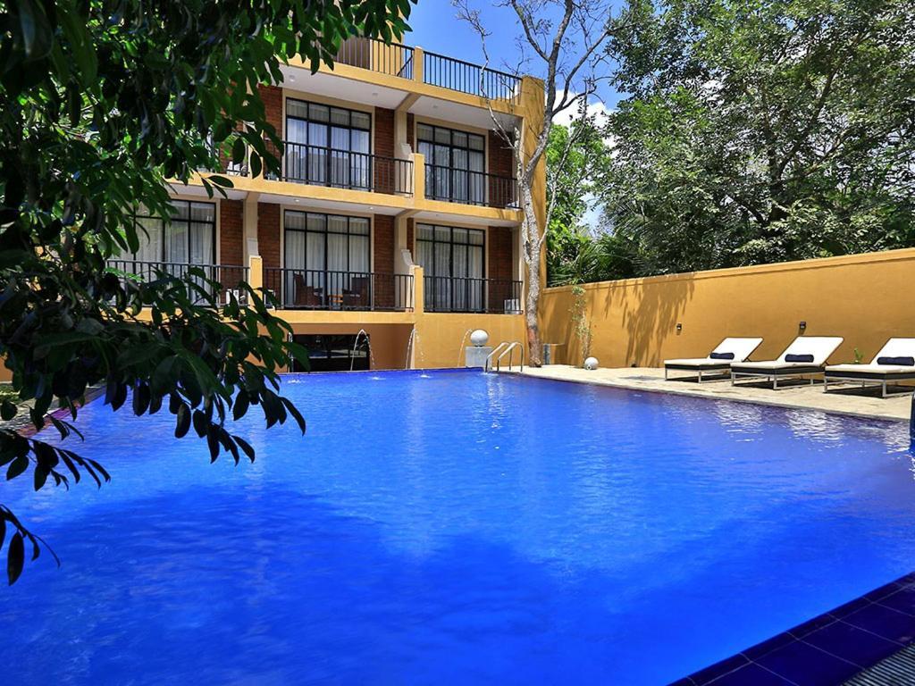 Lily'S Resort Habarana Exterior photo